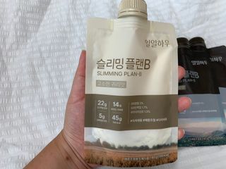 일일하우 슬리밍 플랜B 고소한 귀리맛, 진한 카카오맛 (체중조절식) — 5점을 준 리뷰어가 2023년 8월 올린 사용 사진
