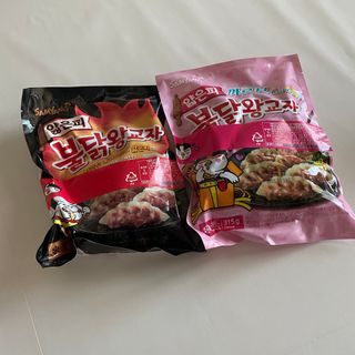 삼양냉동 [삼양] 얇은피불닭왕교자+얇은피까르보불닭왕교자 총4팩 — 2.5점을 준 리뷰어가 2021년 2월 올린 사용 사진
