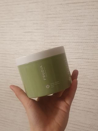 [후르디아] 약산성  모공 필링 패드(70매) — 5점을 준 리뷰어가 2022년 4월 올린 사용 사진