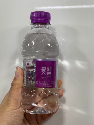 몽베스트 [MONTBEST] 330mL 20병 — 4.5점을 준 리뷰어가 2022년 4월 올린 사용 사진