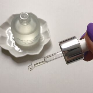 브에노 파리퀸 윌 페이스 오일 — 5점을 준 리뷰어가 2021년 6월 올린 사용 사진