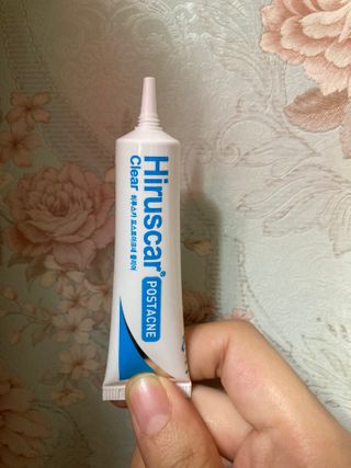 히루스카 포스트아크네 클리어 — 5점을 준 리뷰어가 2021년 1월 올린 사용 사진