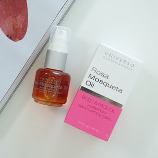 유니베르소 로즈힙 오일 15ml — 3.5점을 준 리뷰어가 2021년 7월 올린 사용 사진