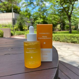 체르엠 스템앤셀 비타민 브라이트닝 에센스 30ml 1개 — 4점을 준 리뷰어가 2021년 7월 올린 사용 사진
