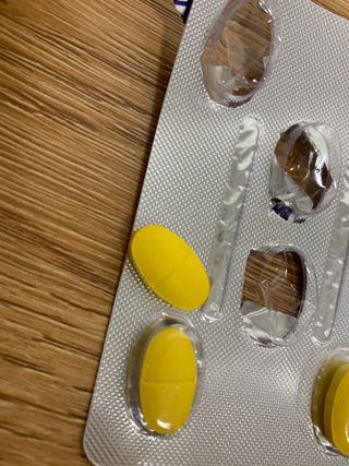 서울약사신협_내몸애발란스멀티비타민앤미네랄파워업_800mg x 90정 — 4.5점을 준 리뷰어가 2021년 8월 올린 사용 사진