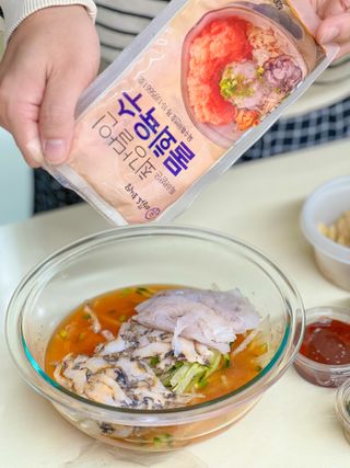 마라도푸드 포항 구룡포 햇 과메기 야채세트 마라도회식당 꽁치 — 5점을 준 리뷰어가 2023년 10월 올린 사용 사진