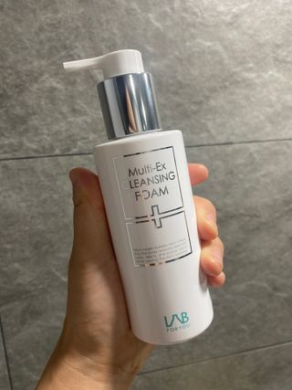 LAB FOR YOU 멀티엑스클렌징폼 — 5점을 준 리뷰어가 2022년 8월 올린 사용 사진