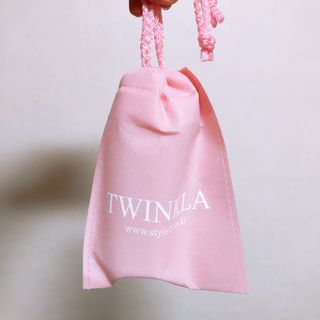 트윙클라 안티멜라 수딩 워터밤 — 4.5점을 준 리뷰어가 2022년 5월 올린 사용 사진