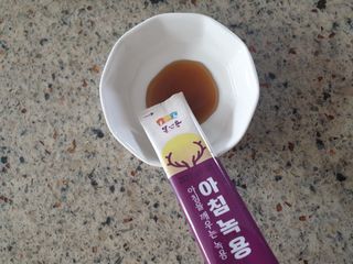 [몸엔용] 전국 이마트 런칭 신상, 아침을 깨우는 녹용 아침녹용 10g x 28포 — 4점을 준 리뷰어가 2021년 7월 올린 사용 사진