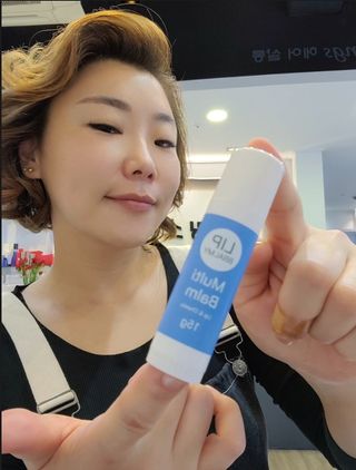 [립빠미] 립앤칙스 멀티밤 + 베리어립밤 2종 — 5점을 준 리뷰어가 2021년 9월 올린 사용 사진