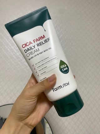 팜스테이  시카팜 데일리 릴리프 크림 — 5점을 준 리뷰어가 2022년 11월 올린 사용 사진