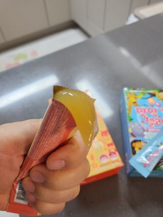 다나음 셀렌에 빠진 아연면역젤리 열대과일맛+사과맛 — 5점을 준 리뷰어가 2023년 1월 올린 사용 사진