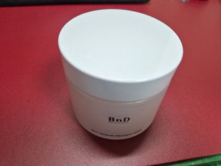 비엔디 2NOW[한글]BnD 바디 주름개선 엉덩이크림 — 5점을 준 리뷰어가 2024년 12월 올린 사용 사진