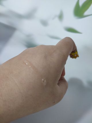 오투에니원 갈락토미세스 리바이탈라이징 프리미엄 화이트닝 에센스 50ml — 5점을 준 리뷰어가 2023년 2월 올린 사용 사진