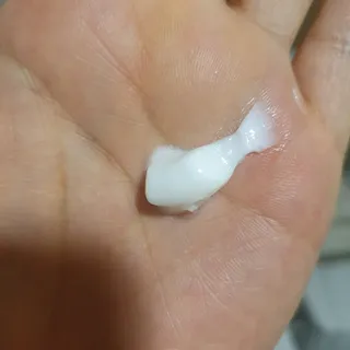 [갸스비] 지성 남성을 위한 포어케어 클렌징폼 — 5점을 준 리뷰어가 2021년 8월 올린 사용 사진