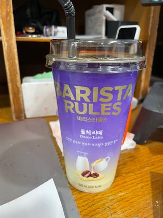 바리스타룰스 돌체 라떼 — 5점을 준 리뷰어가 2023년 4월 올린 사용 사진
