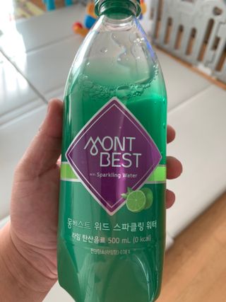 몽베스트 Montbest with Sparkling water Lime20병 — 5점을 준 리뷰어가 2021년 10월 올린 사용 사진