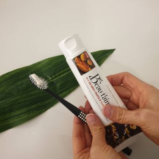 보뗌므 한방 상황버섯 프로폴리스 치약 — 4.5점을 준 리뷰어가 2021년 2월 올린 사용 사진