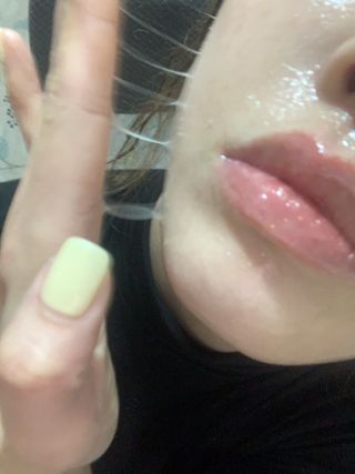 아이앤립 / EYENLIP 아이앤립 24K 골드 N 펩타이드 앰플 크림 — 3.5점을 준 리뷰어가 2021년 4월 올린 사용 사진