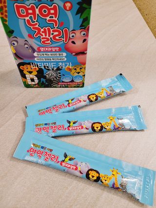 다나음 셀렌에 빠진 아연면역젤리 열대과일맛+사과맛 — 5점을 준 리뷰어가 2023년 1월 올린 사용 사진