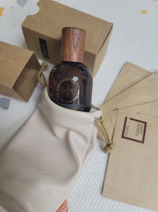 유쏘풀 익스프레 드 퍼퓸 50ml 4종  [세인트 모리츠] [베리섹시] [상탈 세콰이아] [엠포리아 코튼] 중 택 1 — 2점을 준 리뷰어가 2022년 3월 올린 사용 사진