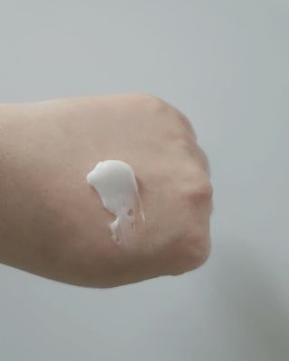 [후르디아] 72시간 블루베리 속살 수분크림 — 5점을 준 리뷰어가 2021년 2월 올린 사용 사진