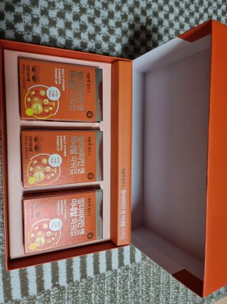 서울약사신협_내몸애발란스멀티비타민앤미네랄파워업_800mg x 90정 — 5점을 준 리뷰어가 2021년 5월 올린 사용 사진