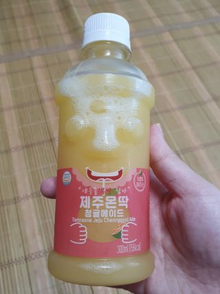 탐라원 제주의 맛, 몬딱주스 4종세트 - 한라봉몬딱주스, 천혜향몬딱주스, 청귤에이드, 당근몬딱주스 — 5점을 준 리뷰어가 2021년 8월 올린 사용 사진