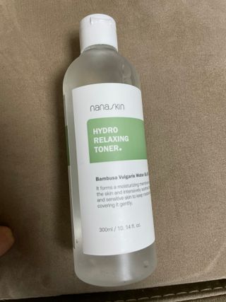 나나스킨 하이드로릴렉싱토너 — 5점을 준 리뷰어가 2021년 4월 올린 사용 사진