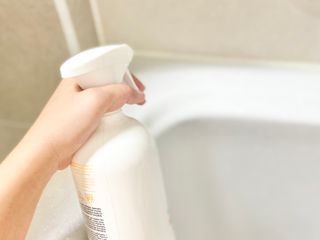 에티튜드 천연 데일리 욕조 클리너 EWG 그린 욕조세제 저자극 하이포알러제닉 친환경 비건 — 5점을 준 리뷰어가 2022년 8월 올린 사용 사진