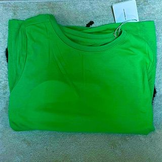 아르보노브라 아르보노 10color 데일리 반팔 노브라티 — 5점을 준 리뷰어가 2022년 5월 올린 사용 사진