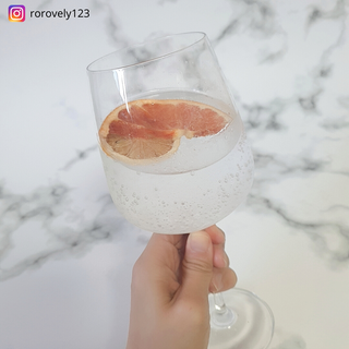 몽베스트 Montbest with Sparkling water Plain 20병 — 5점을 준 리뷰어가 2021년 11월 올린 사용 사진