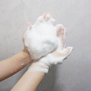 닥터라파알 레드 꽃향기 탈모샴푸 1,000ml + 트리트먼트 1,000ml — 5점을 준 리뷰어가 2021년 8월 올린 사용 사진