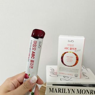 아임오 ABC 콜라겐 젤리 14포 — 5점을 준 리뷰어가 2022년 2월 올린 사용 사진