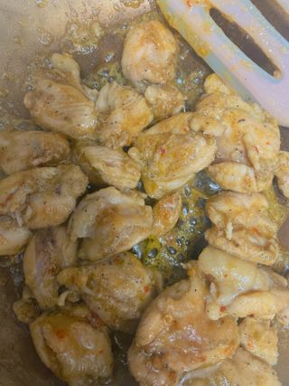 (주)마니커 마니커 닭고기 덧살구이 2종(올리브소금&핫칠리) [냉동 500g] — 5점을 준 리뷰어가 2022년 12월 올린 사용 사진