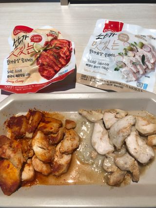 굽네몰 [굽네] 소스가 맛있는 닭가슴살 슬라이스 4종 — 5점을 준 리뷰어가 2021년 11월 올린 사용 사진