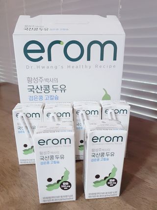 이롬 erom 황성주박사의 국산콩 두유 검은콩 고칼슘 — 5점을 준 리뷰어가 2020년 12월 올린 사용 사진