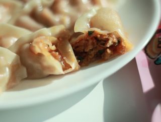 삼양냉동 [삼양] 얇은피불닭왕교자+얇은피까르보불닭왕교자 총4팩 — 5점을 준 리뷰어가 2021년 2월 올린 사용 사진