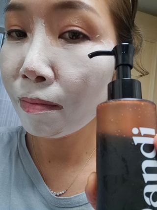 헤어플러스 콴디 플러피 클라우드 버블 팩 클렌저 — 5점을 준 리뷰어가 2021년 4월 올린 사용 사진