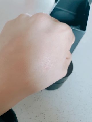 The Fact 더 팩트 내추럴 에스에프엔 에이틴 시니어 크림 — 5점을 준 리뷰어가 2021년 5월 올린 사용 사진