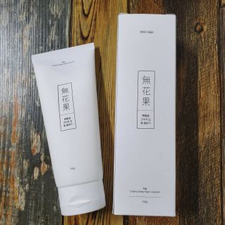 [베러오리진] 무화과 크리미 딥 폼 클렌저/피부 노폐물 & 미세먼지 99 세정 인증 민감성 피부 무자극 인증 — 5점을 준 리뷰어가 2021년 11월 올린 사용 사진