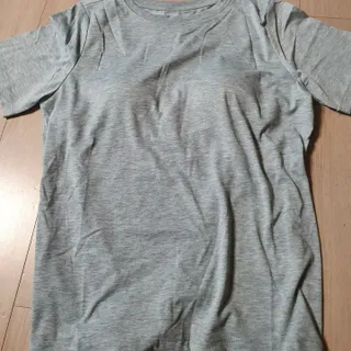 아르보노브라 아르보노 10color 데일리 반팔 노브라티 — 4점을 준 리뷰어가 2022년 5월 올린 사용 사진