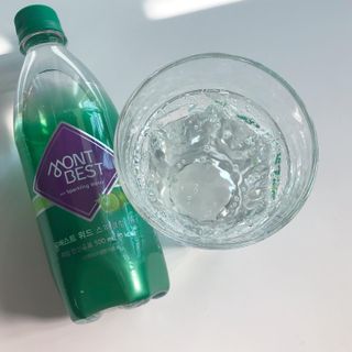 몽베스트 Montbest with Sparkling water Lime20병 — 5점을 준 리뷰어가 2021년 10월 올린 사용 사진