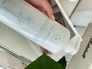 [닥터문] 센텔라 시카케어 화이트머스크 바디워시 1000ml — 5점을 준 리뷰어가 2023년 6월 올린 사용 사진
