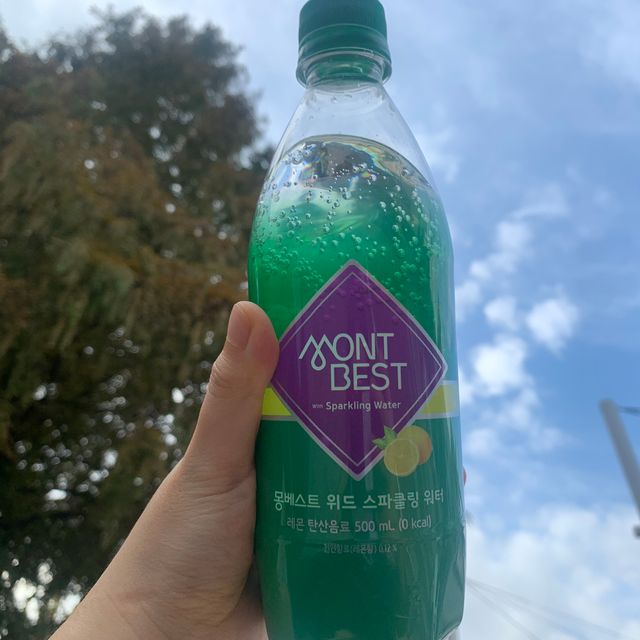 Montbest with Sparkling water Lemon OR Lime 20병(랜덤) 리뷰 사진
