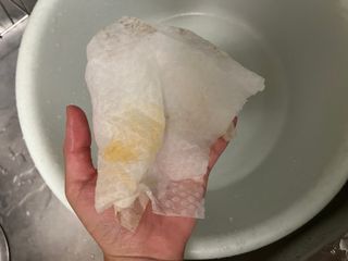 부직포나라 중금속유해물질ZERO 뜯어쓰는 주방 일회용수세미 60매 2매 — 4점을 준 리뷰어가 2022년 11월 올린 사용 사진