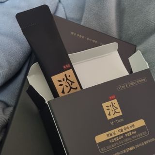 담소은 자극없는 무알콜 휴대용 한방가글 스틱 가글담 — 3.5점을 준 리뷰어가 2022년 12월 올린 사용 사진