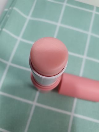 스킨큐어 산다화 카멜리아 안티 링클 멀티밤 — 5점을 준 리뷰어가 2022년 10월 올린 사용 사진