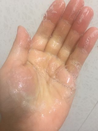 라로지크 X4 스케일링 퍼퓸 샴푸 1,000mℓ — 4.5점을 준 리뷰어가 2022년 1월 올린 사용 사진