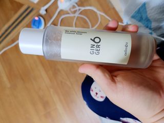 GINGER6 라이크 화이트 블라썸 에센스 토너 — 5점을 준 리뷰어가 2021년 11월 올린 사용 사진